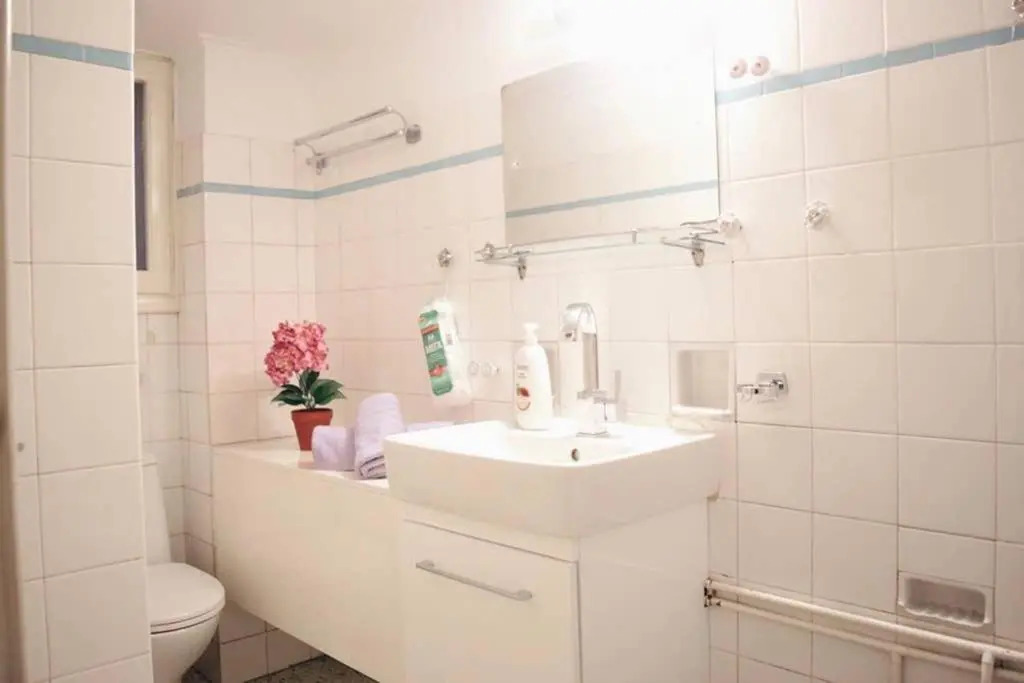 Athens Central 2BD Apartment at Acropolis Plaka
