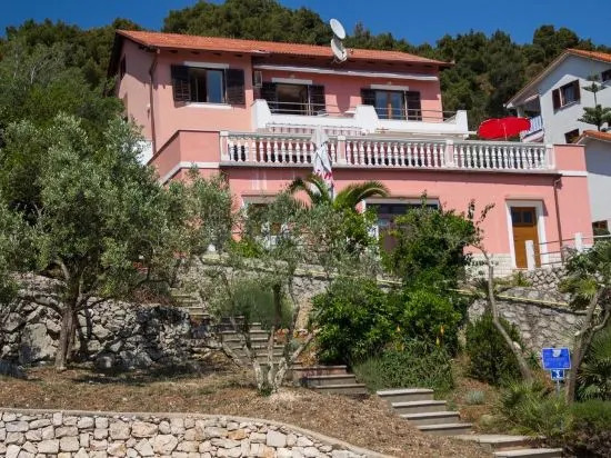 Apartments Villa Julija