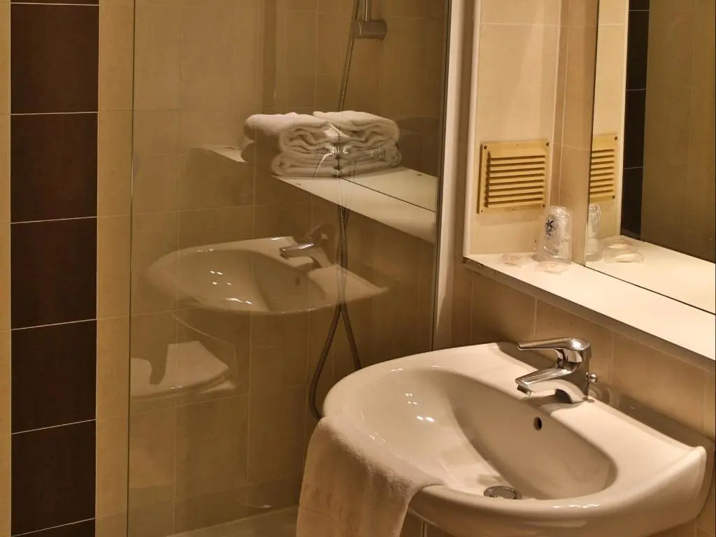 greet Hotel Belleville en Beaujolais A6