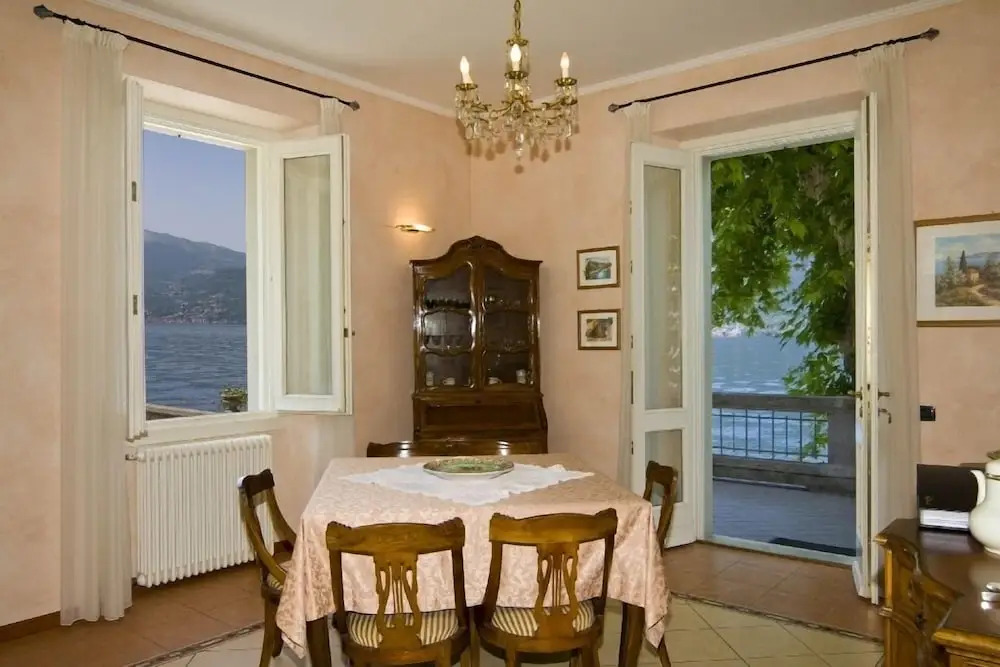 Villa Chic