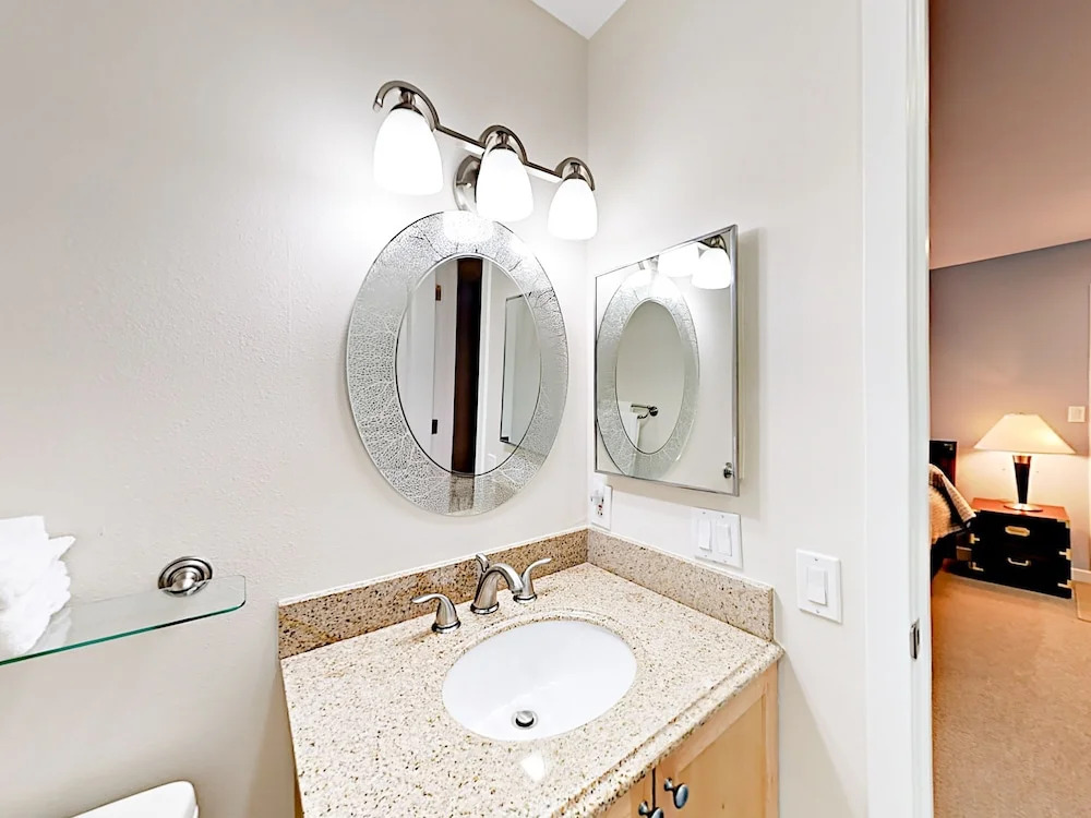 Vail Valley Condo #22 3 Bedrooms 3 Bathrooms Condo