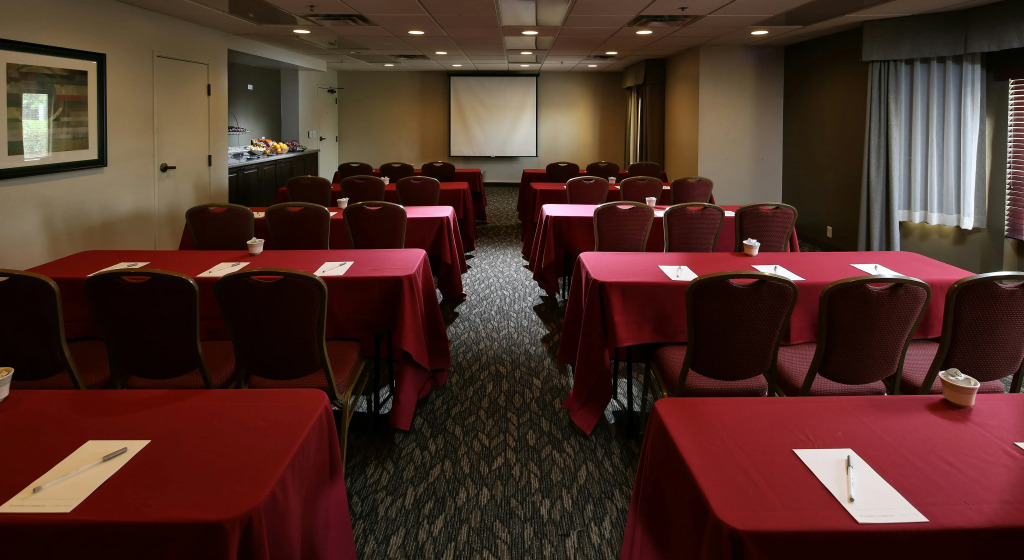 Hampton Inn & Suites Tucson Mall