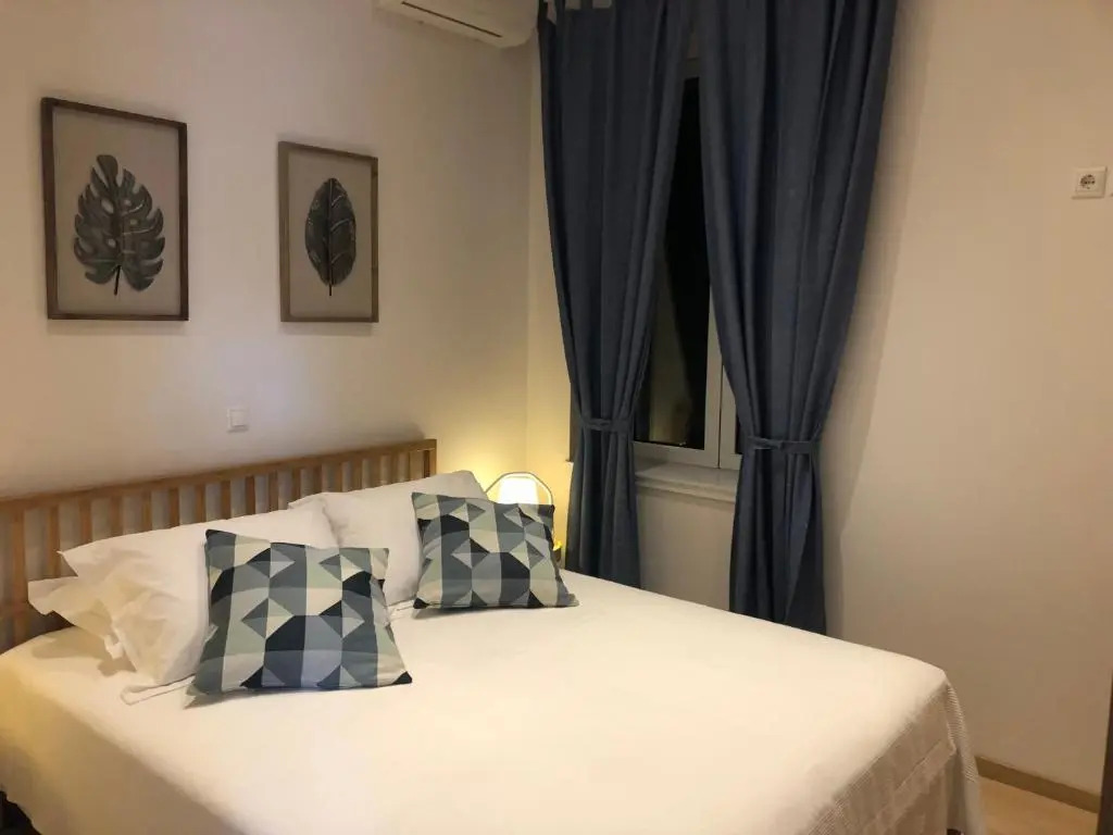 SOLOMOU APARTMENT