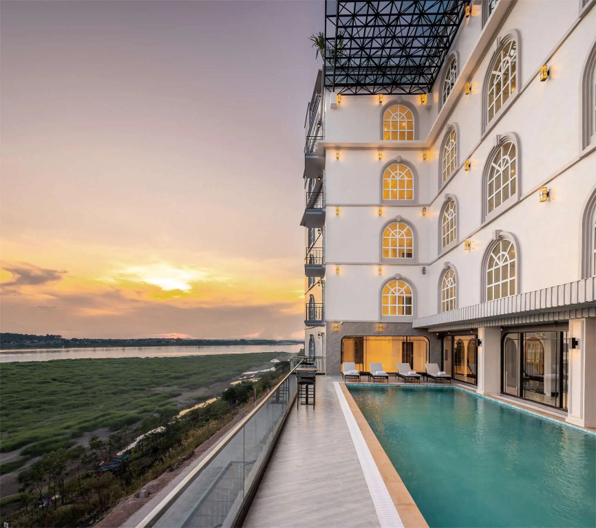 Eastin Hotel Vientiane
