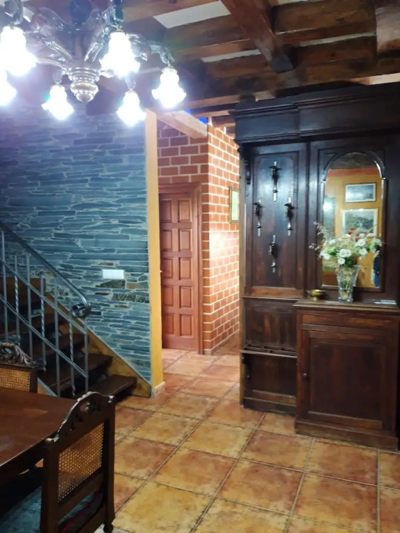 House With 3 Bedrooms in Ivanrey, With Wonderful Mountain View and Enclosed Garden