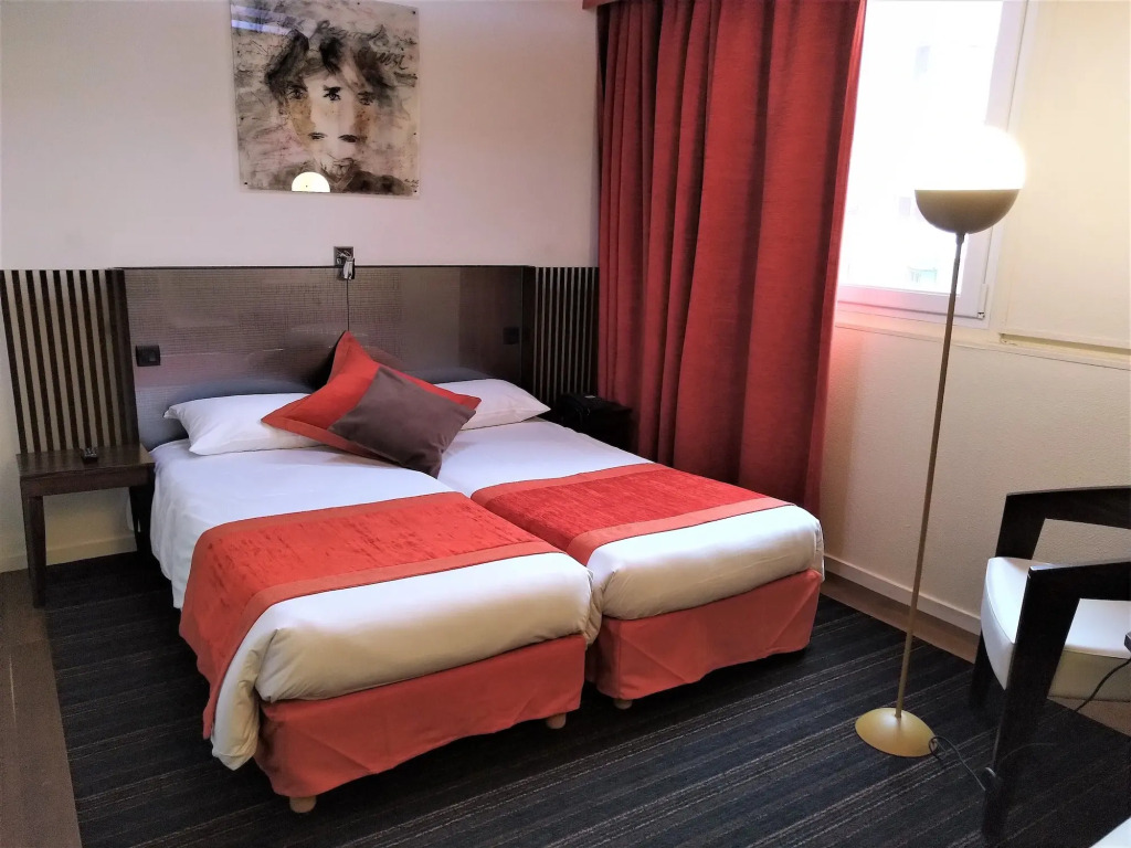 Hotel Europole