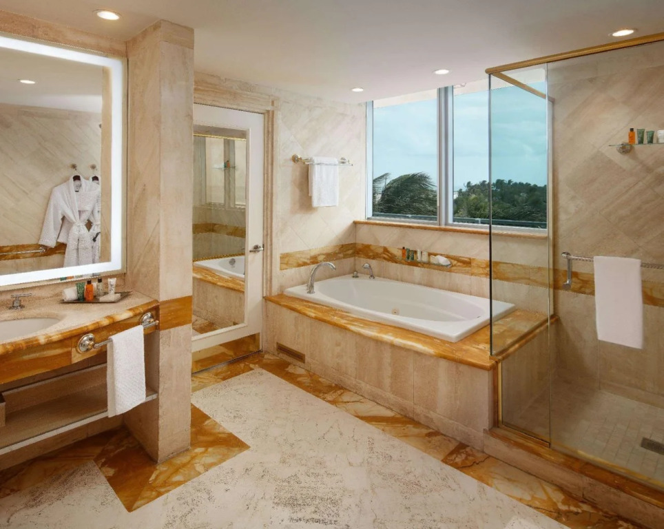 Hilton Bentley Miami South Beach