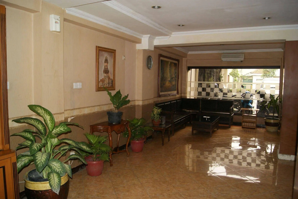 OYO Life 90380 Andalus Hotel Syariah