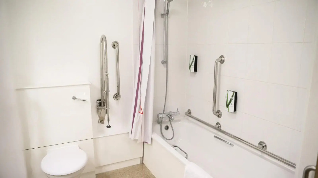 Premier Inn York South West