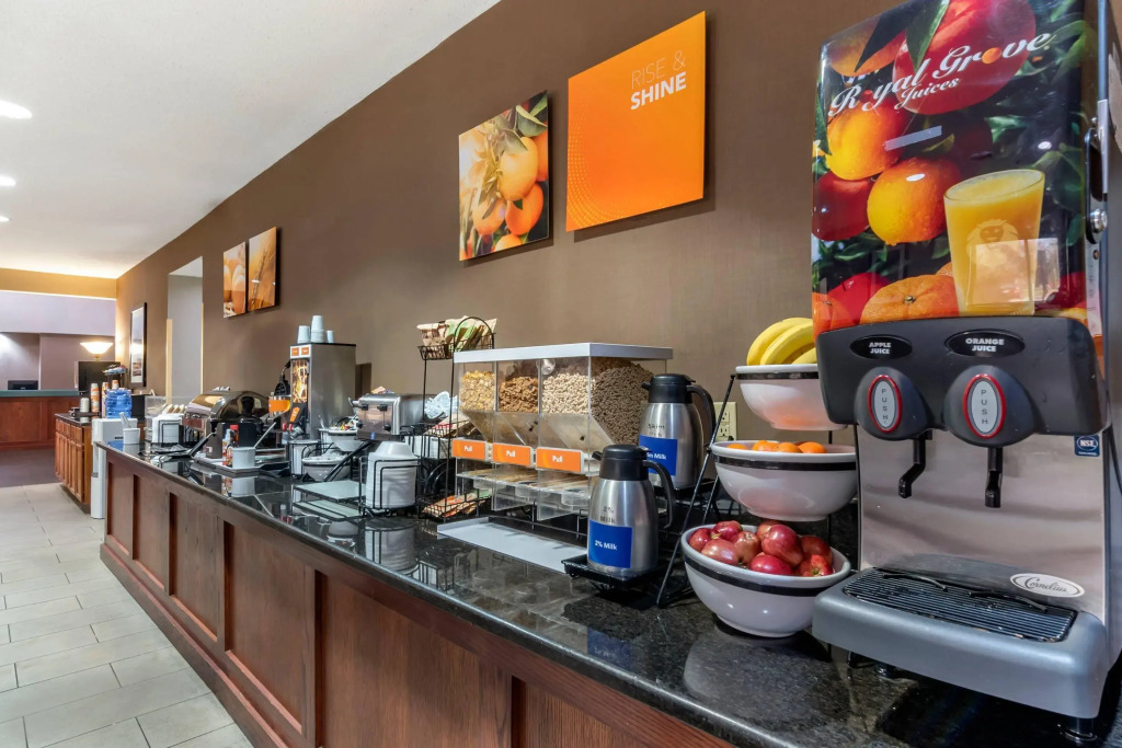 Comfort Inn & Suites Lees Summit - Kansas City