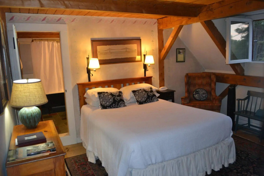 The Inn at Weathersfield
