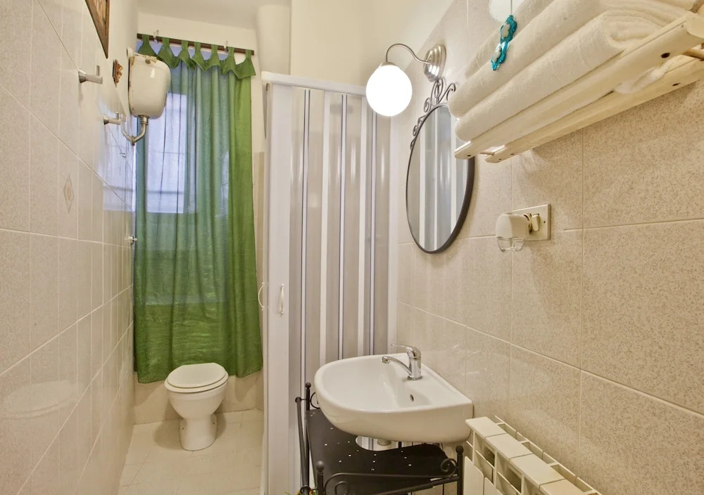 TRASTEVERE PALACE GUEST House