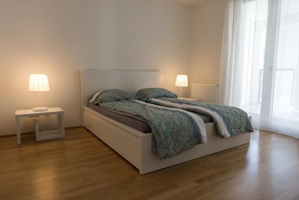 Apartment with parking on premise