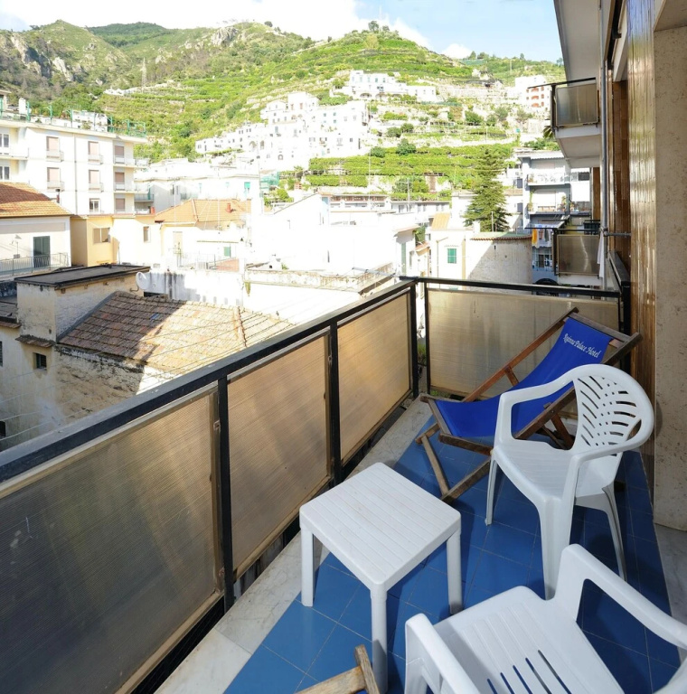 Apartment with 2 Bedrooms in Maiori, with Wonderful Mountain View, Furnished Balcony And Wifi - 70 M From the Beach