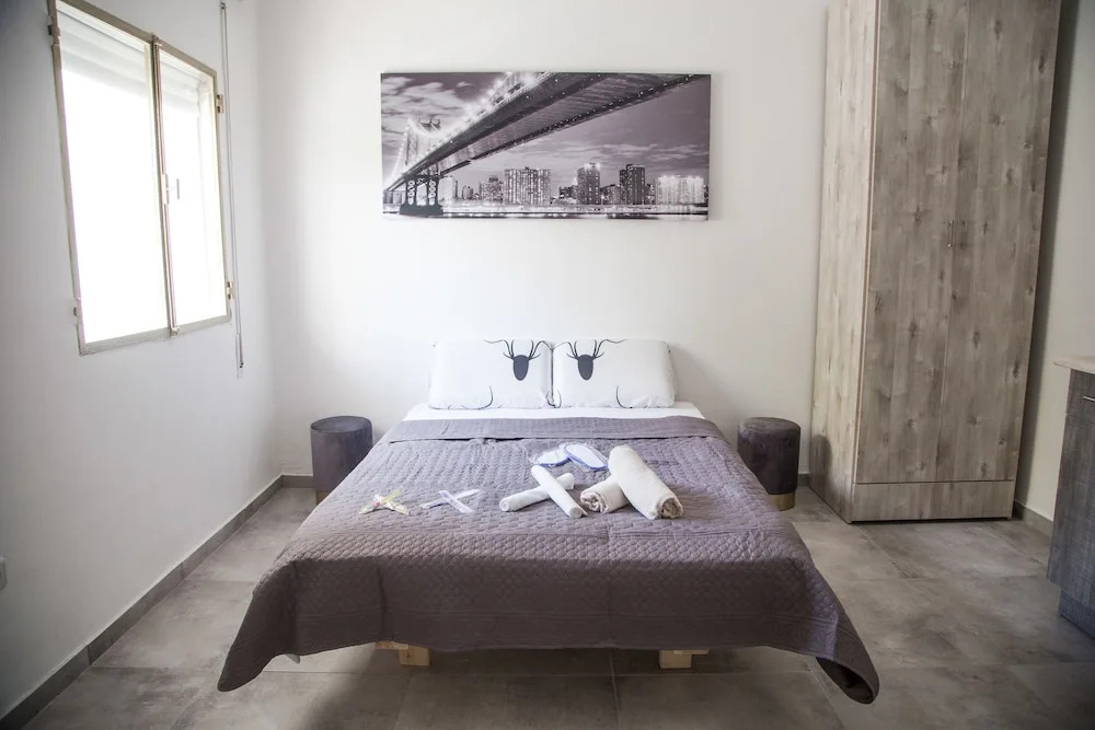 Rooms at R&A apartment