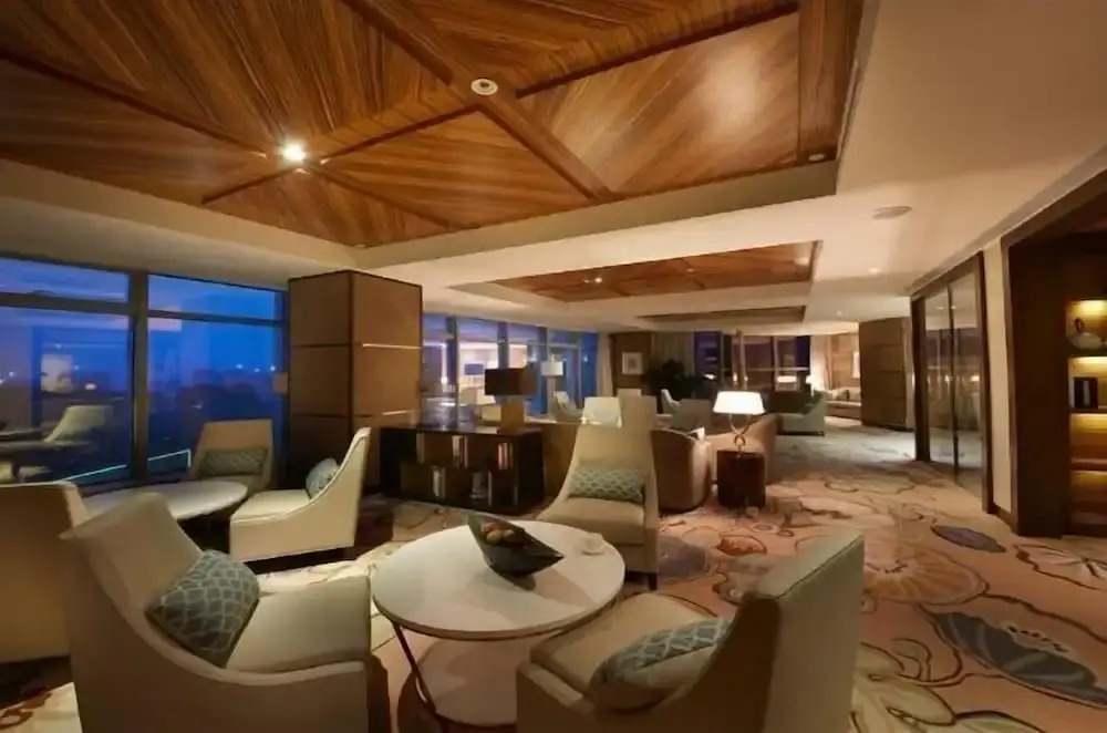 Fuyang Oriental Mau Kaiyuan Grand Hotel