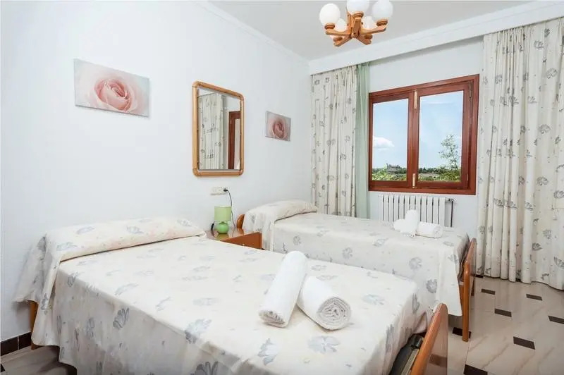 Ullas - Apartment In Marina Manresa. Free Wifi
