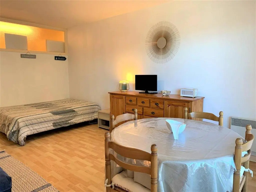 Appartement Quiberon, 1 pièce, 2 personnes - FR-1-478-89