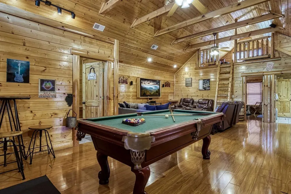 Prestigious Luxury Pool Game Room Mtn Views