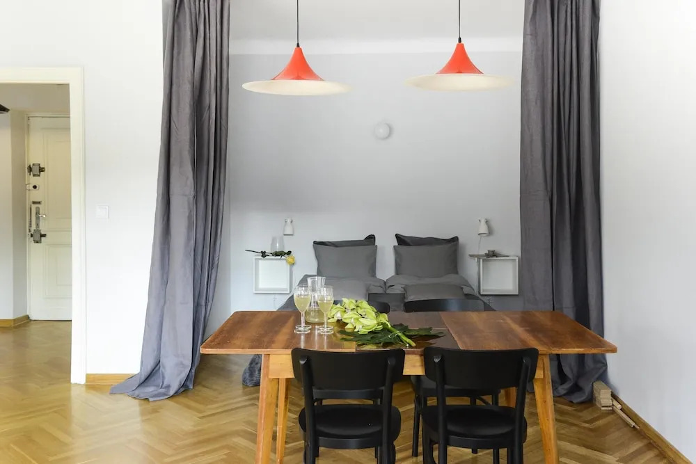 Designers Apartment In The Old Town