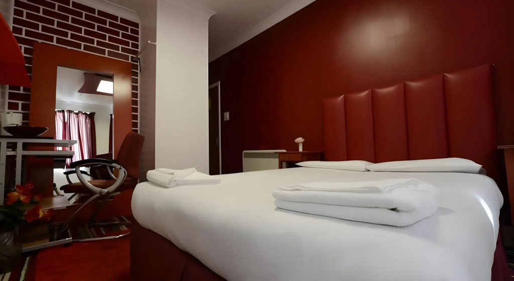 Park Hotel