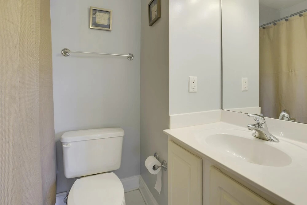 Carolina Waterfront Rentals - Arco - 3 Br townhouse by RedAwning
