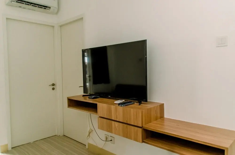 Tranquil And Warm 2Br Apartment At Urban Heights Residences