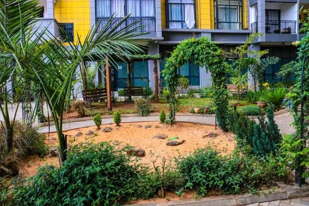 Silver Habor Apartments