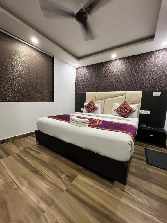 Hotel Royal Inn igi
