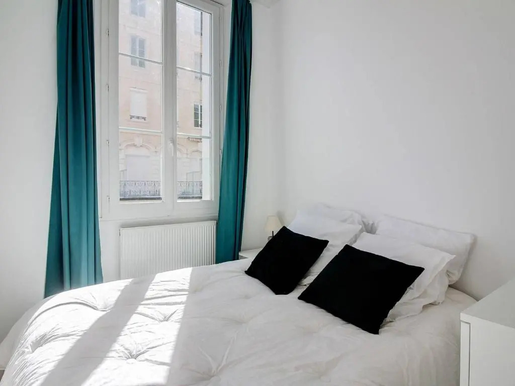 Appartement Cauterets, 6 Pièces, 11 Personnes - Fr-1-401-154
