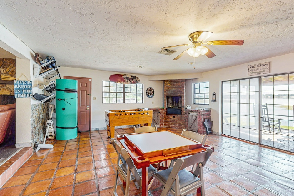 Lakefront Home With Water Views, Foosball, Screened Porch, & Private W/D