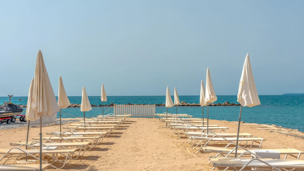 Holiday Inn Nice - Port St Laurent by IHG