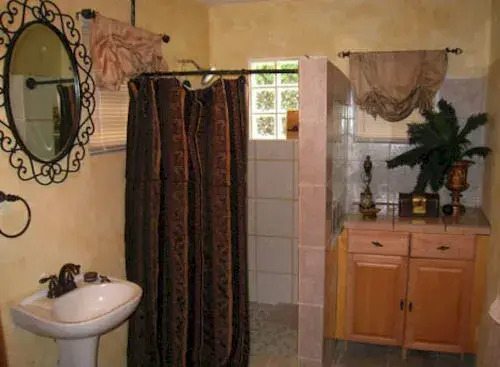 Casa de Tortuga Guesthouse