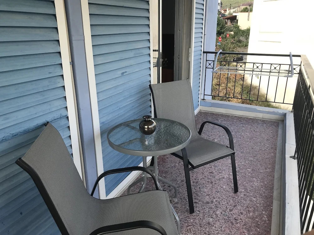 Natalie Apartments