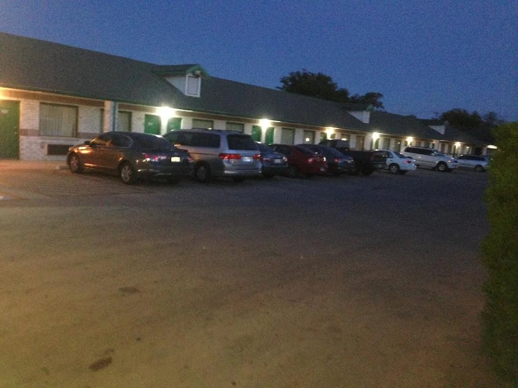 Safari Inn Motel