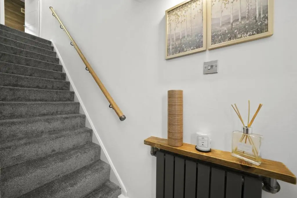 Stunning 2-bedroom house with free parking & WiFi