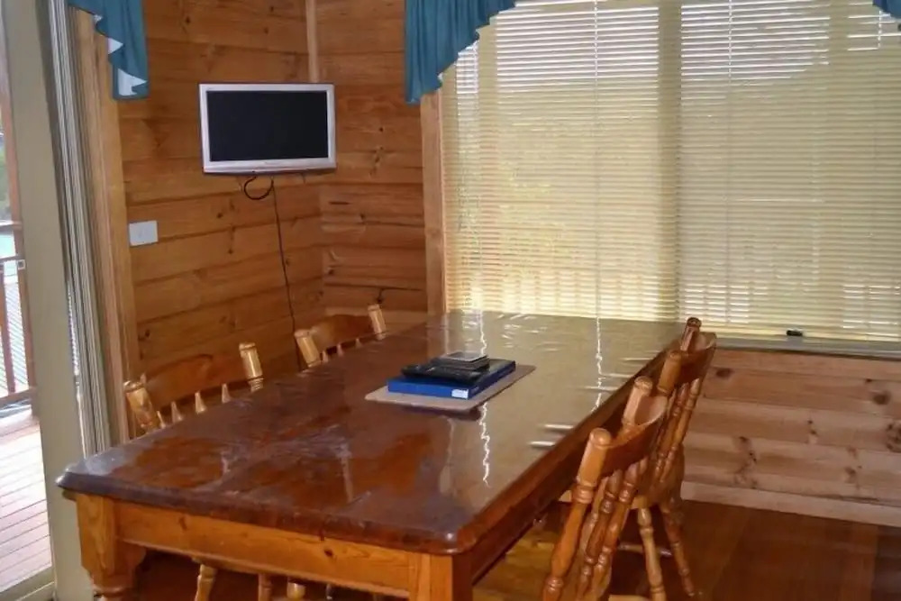Coles Bay House