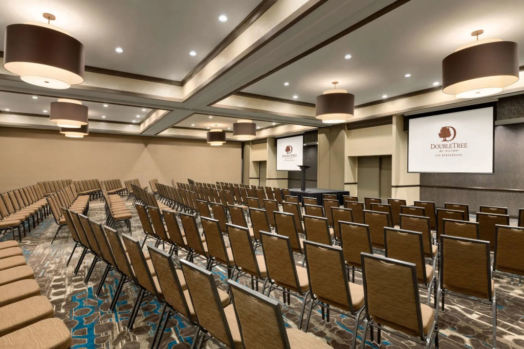 DoubleTree by Hilton San Bernardino