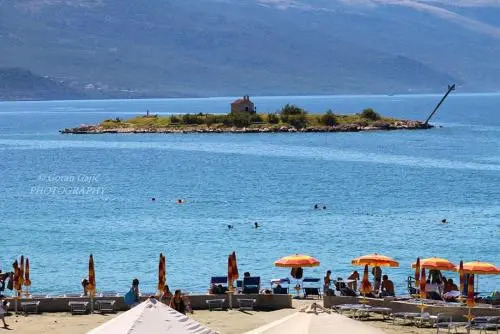 Obiteljski Apartmani Švob Lavanda & Ružmarin sa pogledom na more