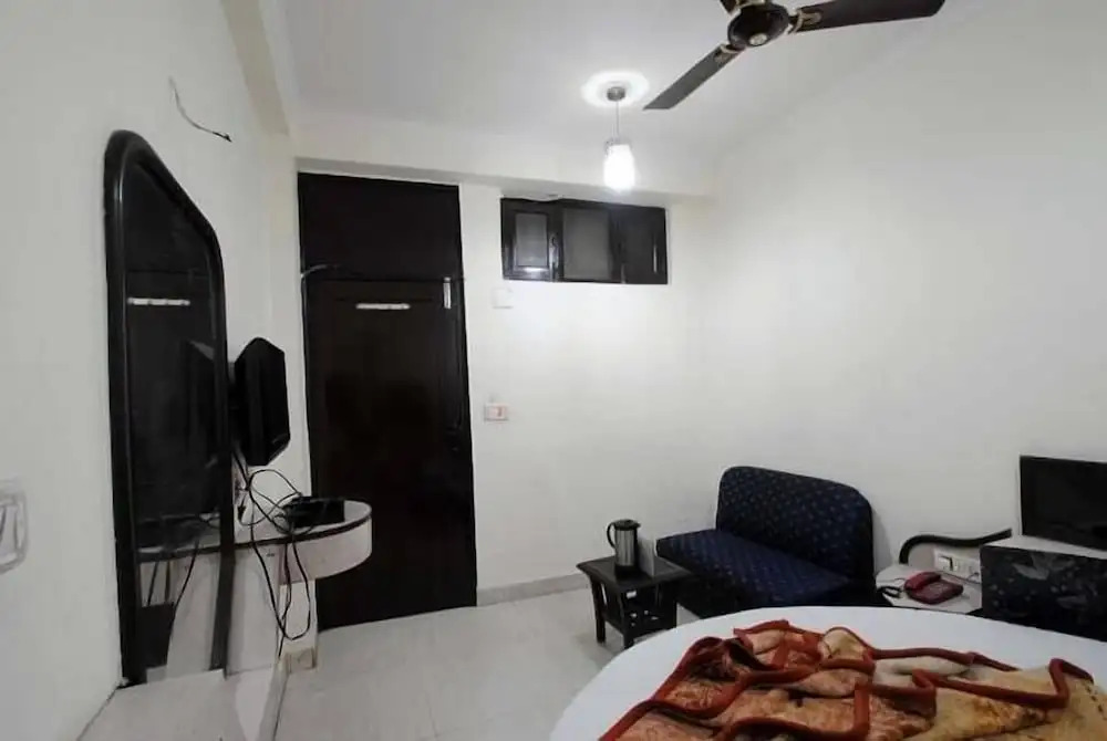 Anmol Hotel Private Limited