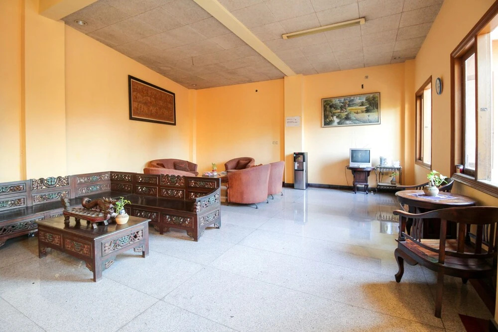 Airy Eco Syariah Gubeng Kertajaya Dua Belas C 115 Surabaya