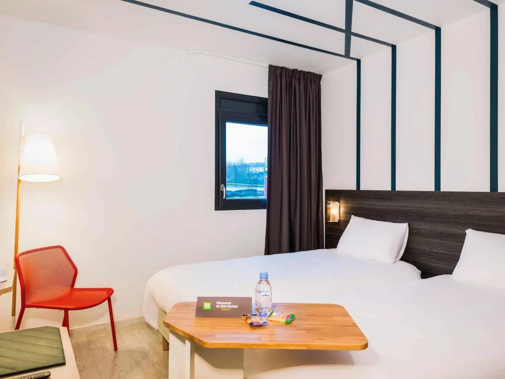 ibis Styles Rouen Val De Reuil