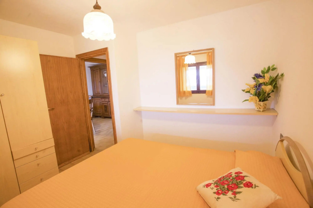Apartment Il Sogno 5 in Capoliveri with outdoor area-IL SOGNO QUADRI N° 5