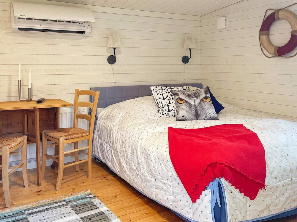 5 person holiday home in BJÖRKÖ-By Traum