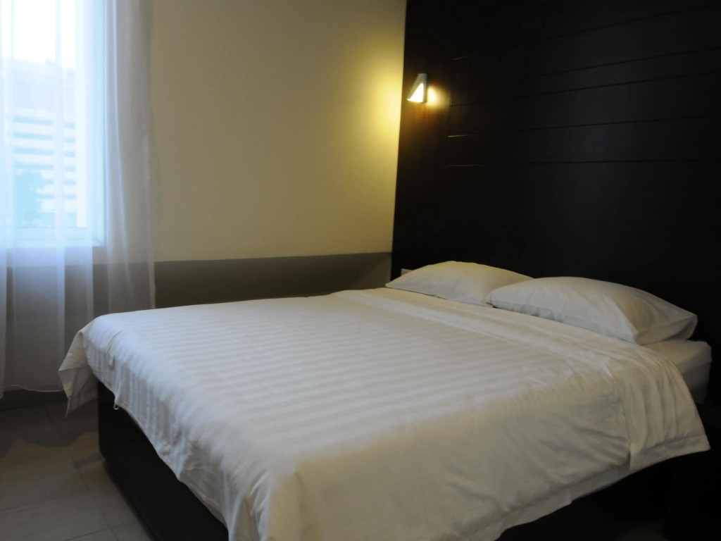 Cathay Hotel
