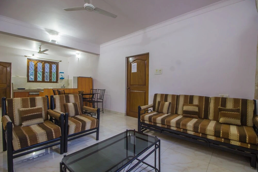OYO 18662 Home 2BHK With Pool Fatrade Beach