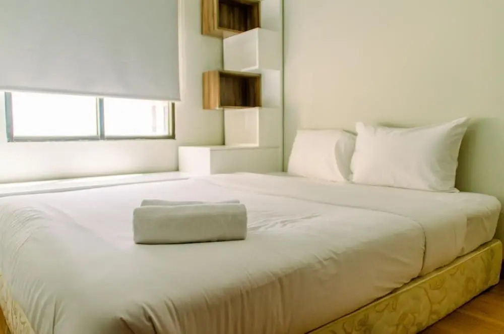 Comfort Living 1Br With Extra Room Apartment At Mt Haryono Residence