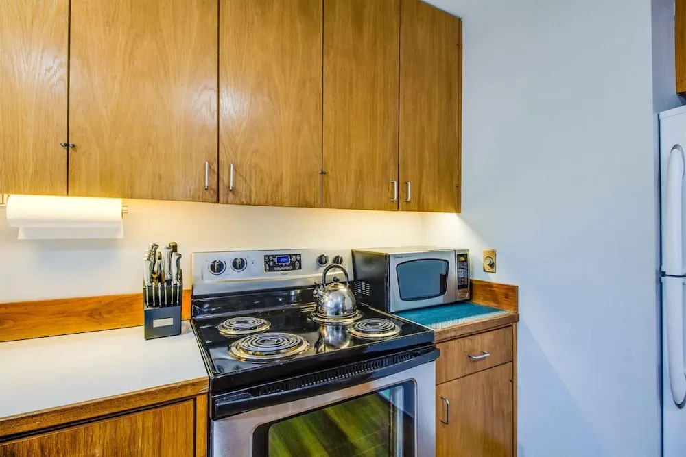 Meadow House Condo 6