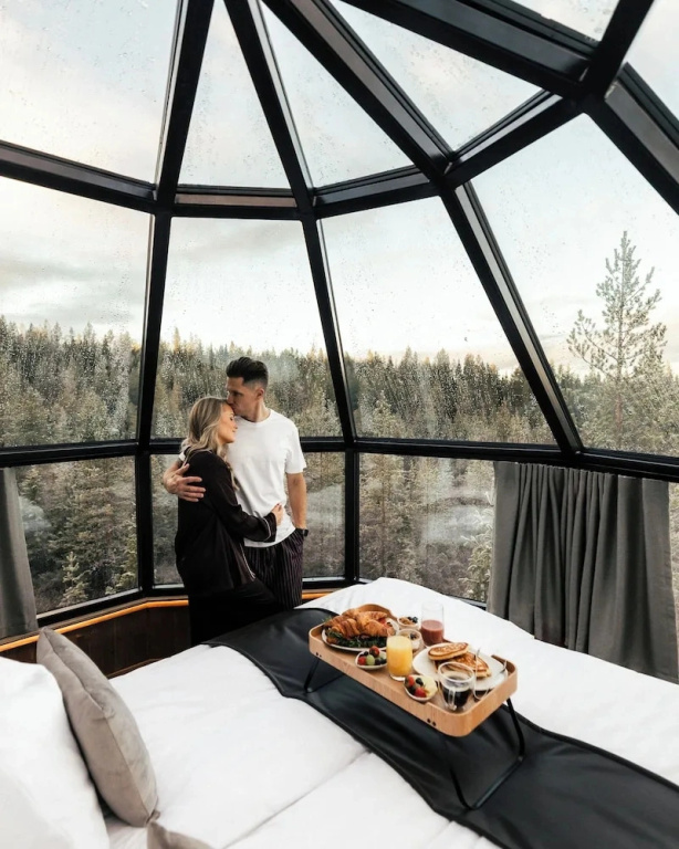 SkyView Igloo Resort