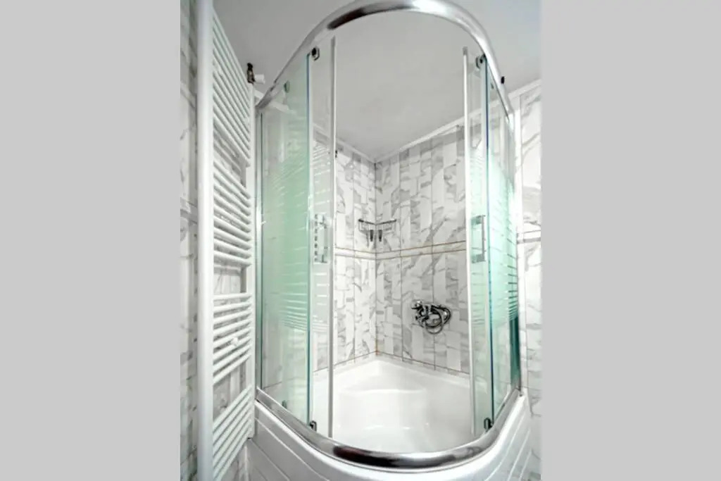 A 2 bedroom luxurious experience in Pagrati